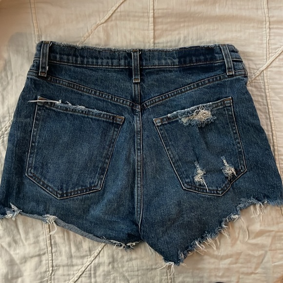 Abercrombie & Fitch High Rise Curve Love Mom Short - Picture 2 of 3